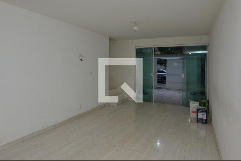 Casa, 3 quartos, 202 m² - Foto 3