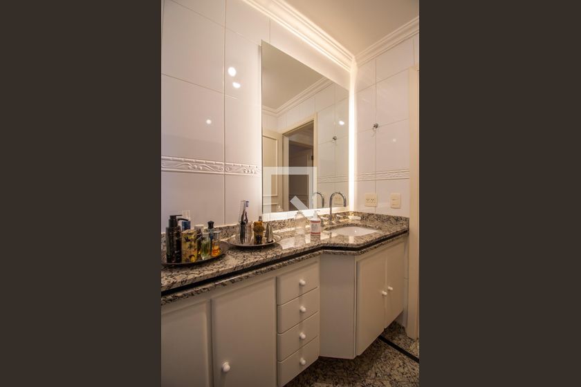 Apartamento à Venda - Cambuí, 3 Quartos,  148 m2 em , Campinas - sp | SoloBR