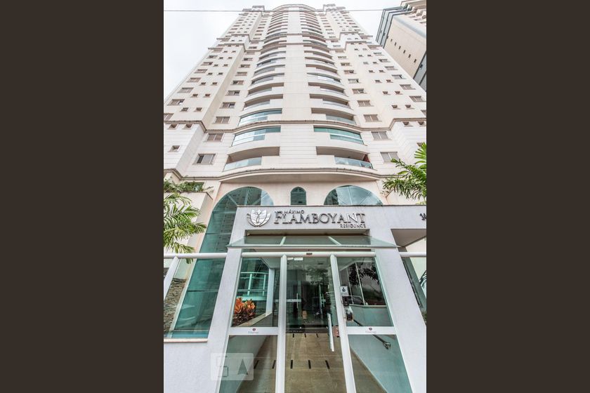 Alugue ou compre no Condomínio Máximo Flamboyant Residence Jardim