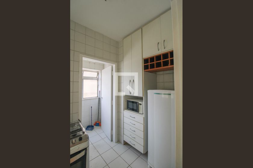 Apartamento à Venda - Cambuí, 1 Quarto,  60 m2 em , Campinas - sp | SoloBR