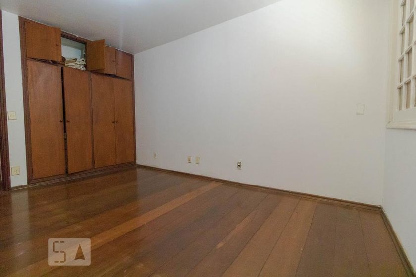 Casa à Venda - Vila Brandina, 5 Quartos,  438 m2 em , Campinas - sp | SoloBR