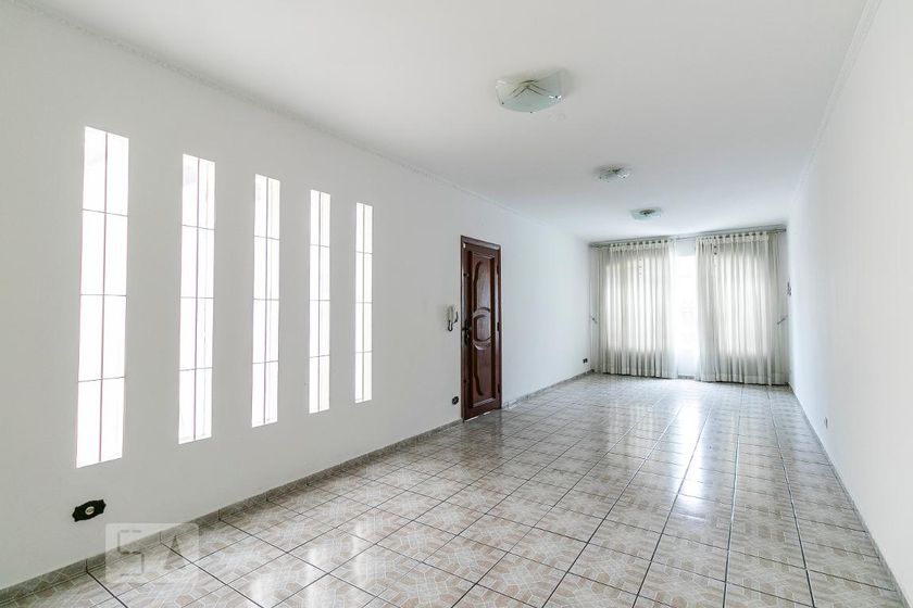 Casa, 3 quartos, 200 m² - Foto 1
