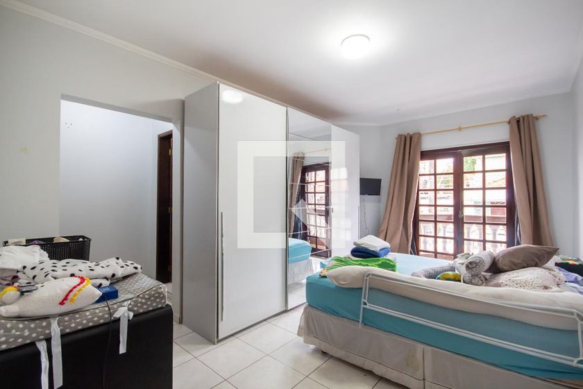 Casa, 3 quartos, 200 m² - Foto 13
