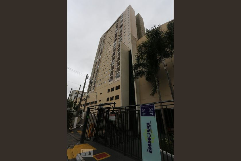 condomínio em Avenida Presidente Joao Goulart,