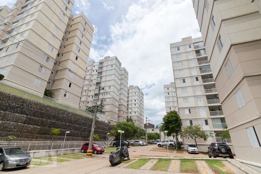 Alugue no Condomínio Shop Club Vila Augusta, Guarulhos QuintoAndar