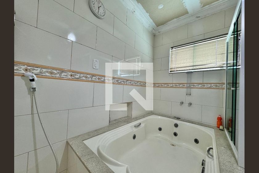Casa, 4 quartos, 296 m² - Foto 37