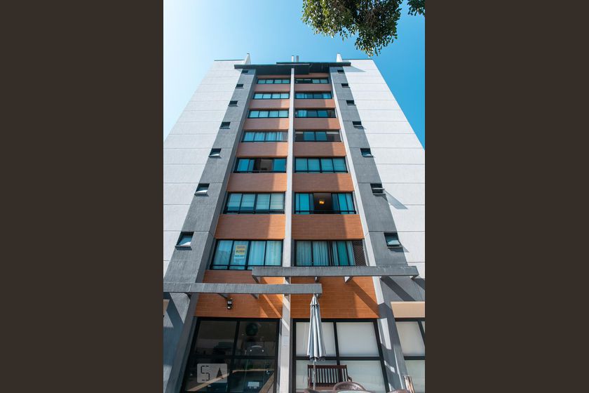 Condomínio em R. Gen. Rondon, 1077, Tristeza Porto Alegre Alugue ou