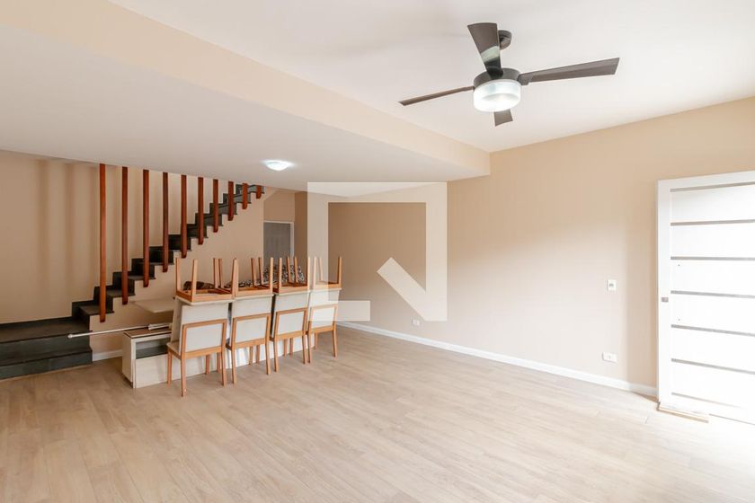 Casa, 3 quartos, 214 m² - Foto 3