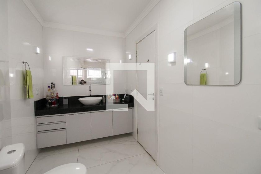 Casa, 3 quartos, 267 m² - Foto 47