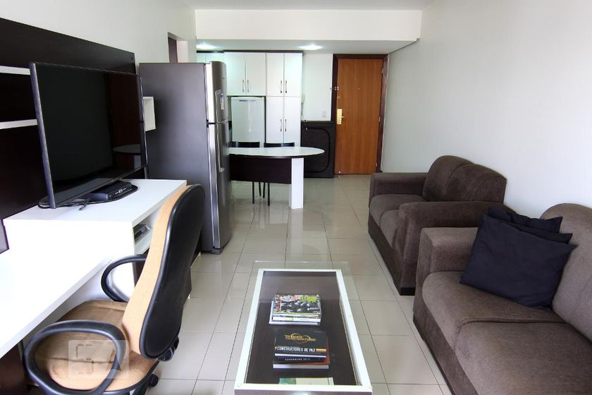 Apartamento com 1 quarto para alugar em Asa Norte, Brasília por R$ 6.000,00