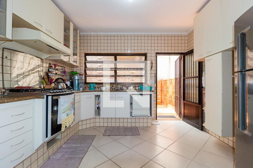Casa, 3 quartos, 216 m² - Foto 99