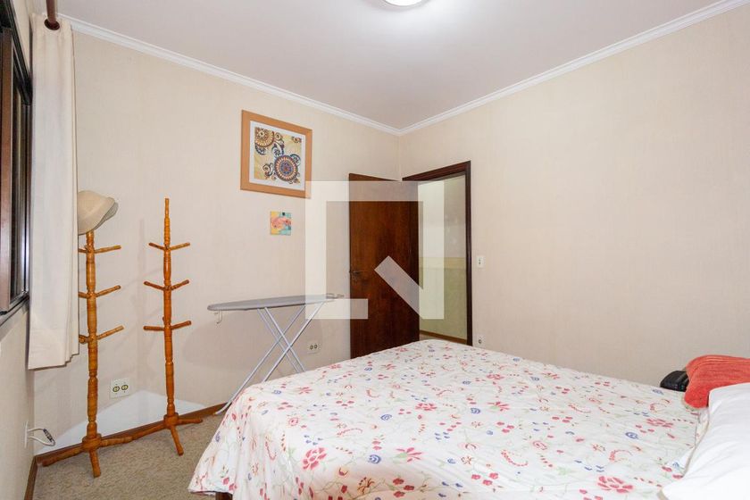 Casa, 3 quartos, 216 m² - Foto 47