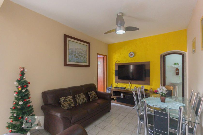 Apartamento com 3 quartos à venda em Taquara, Rio de Janeiro por R$ 300.000,00