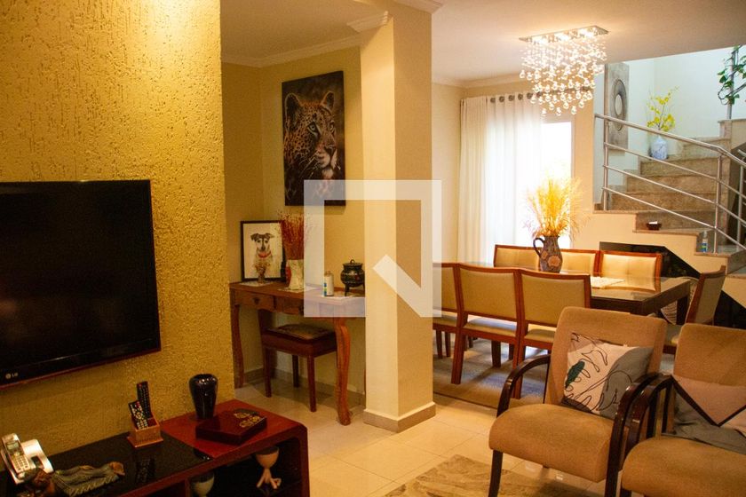 Casa, 4 quartos, 200 m² - Foto 1