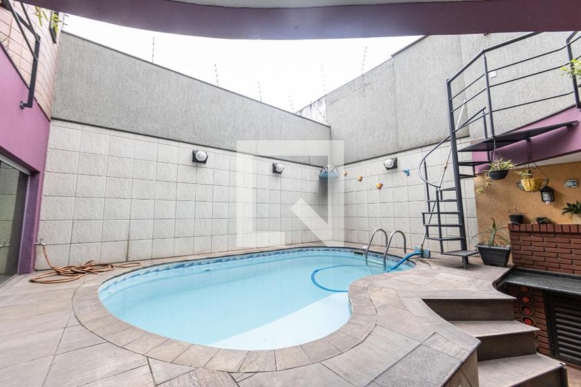 Casa, 2 quartos, 240 m² - Foto 40