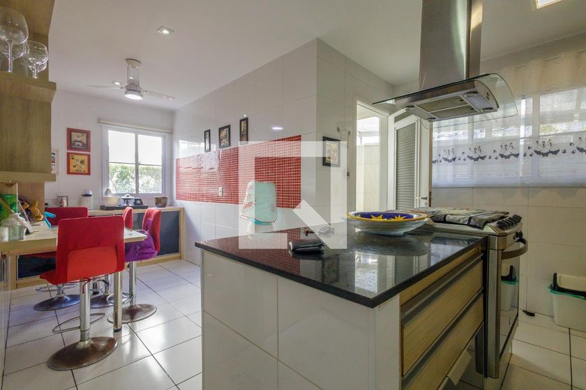 Casa, 4 quartos, 213 m² - Foto 37