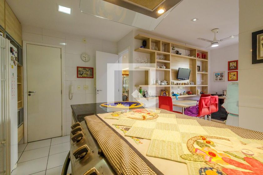 Casa, 4 quartos, 213 m² - Foto 39