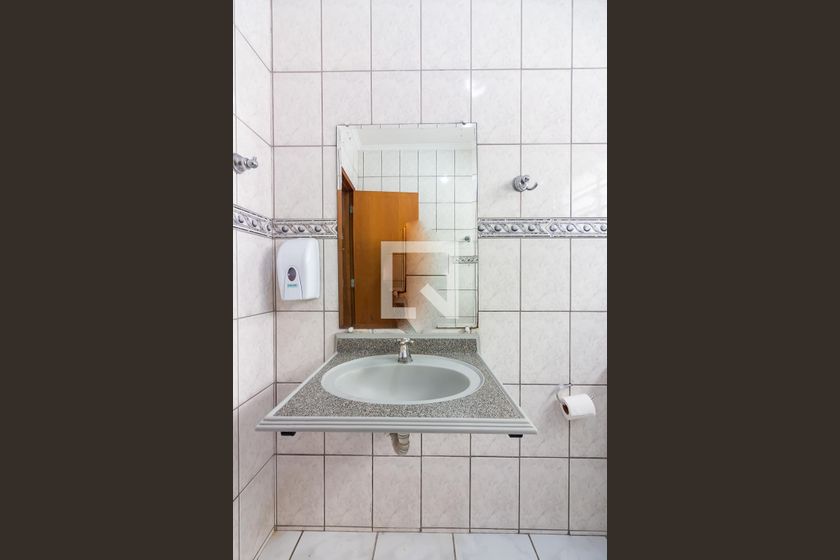 Casa, 4 quartos, 250 m² - Foto 13