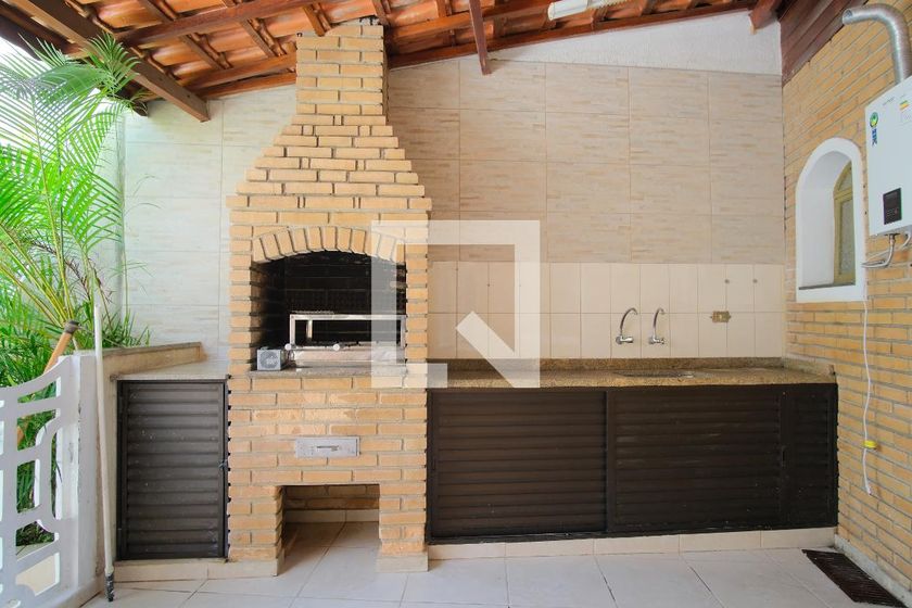 Casa, 3 quartos, 250 m² - Foto 44