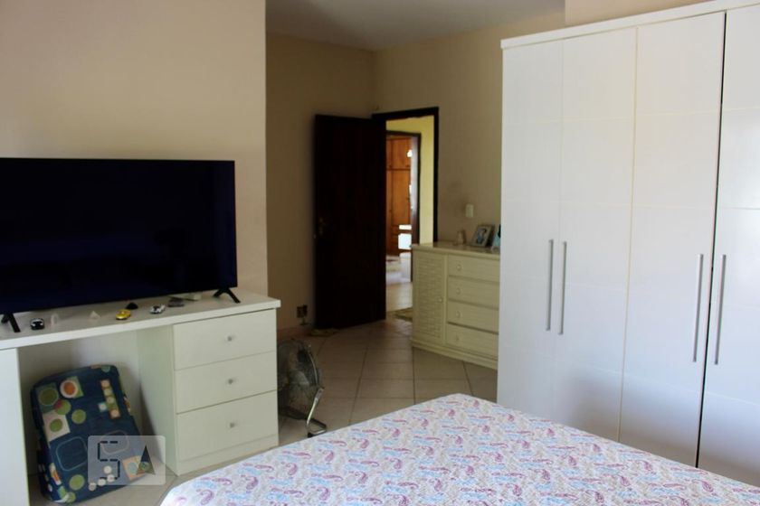 Casa, 3 quartos, 230 m² - Foto 29