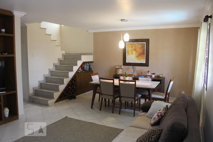 Casa, 3 quartos, 230 m² - Foto 2