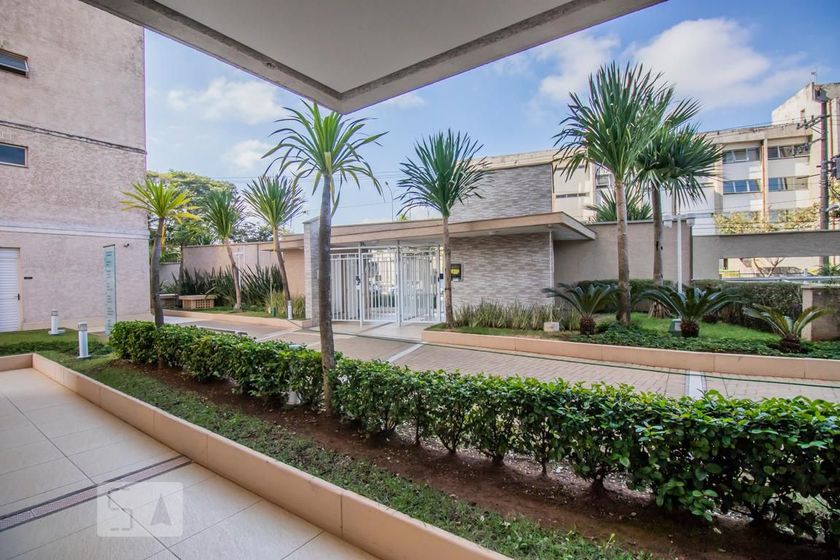 Alugue ou compre no condomínio em Avenida Francisco de Paula