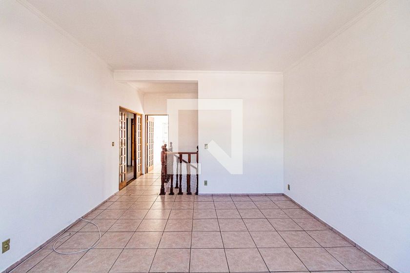 Casa, 3 quartos, 250 m² - Foto 11