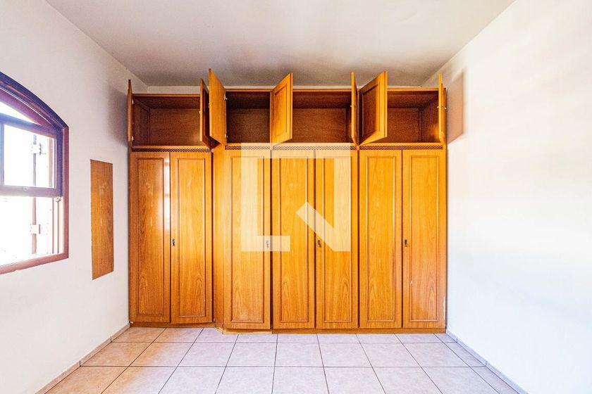 Casa, 3 quartos, 250 m² - Foto 21
