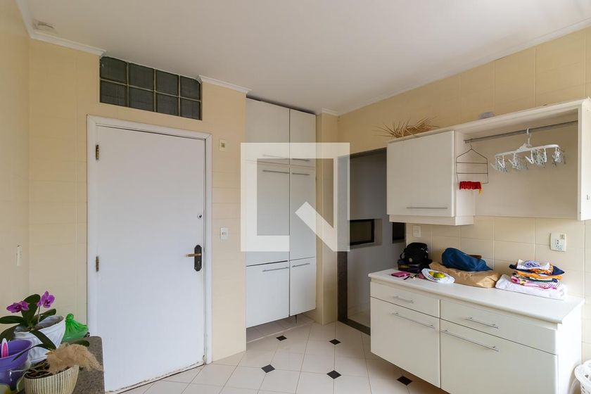 Apartamento à Venda - Cambuí, 4 Quartos,  269 m2 em , Campinas - sp | SoloBR