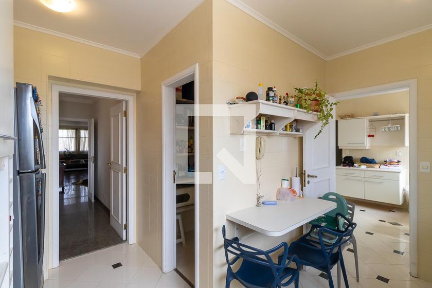 Apartamento à Venda - Cambuí, 4 Quartos,  269 m2 em , Campinas - sp | SoloBR