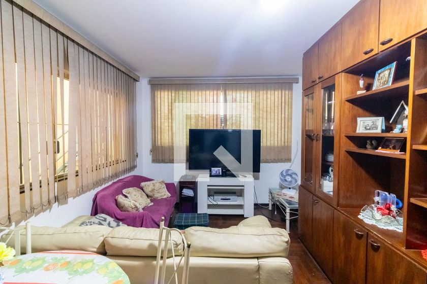 Casa, 4 quartos, 250 m² - Foto 1