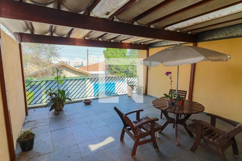 Casa, 4 quartos, 250 m² - Foto 47