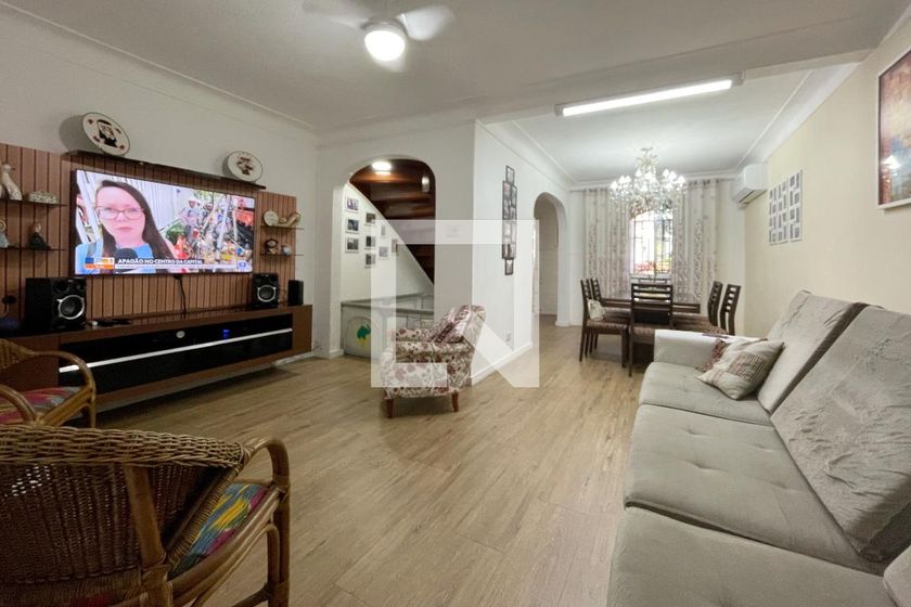 Casa, 4 quartos, 200 m² - Foto 13