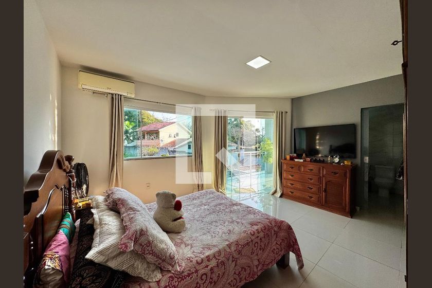 Casa, 4 quartos, 220 m² - Foto 39