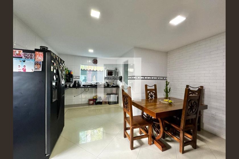 Casa, 4 quartos, 220 m² - Foto 85