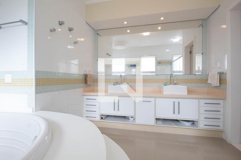 Casa, 4 quartos, 378 m² - Foto 61