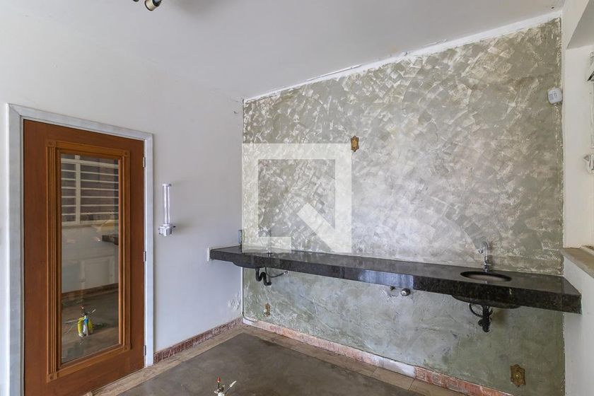 Casa à Venda - Taquaral, 4 Quartos,  210 m2 em , Campinas - sp | SoloBR