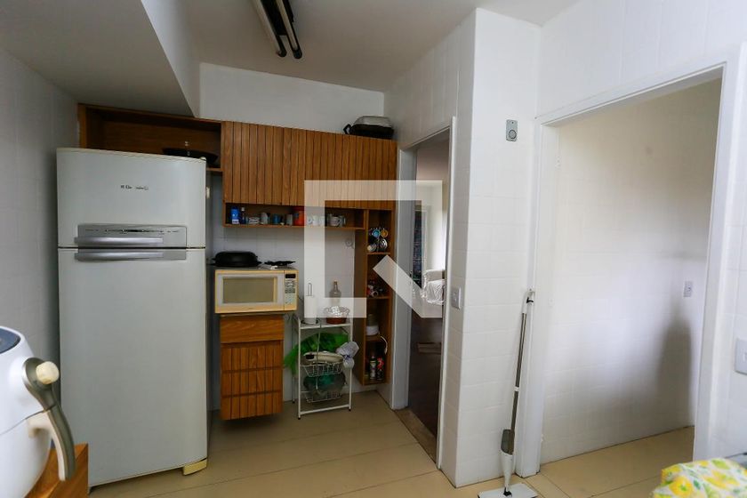 Apartamento, 4 quartos, 198 m² - Foto 185