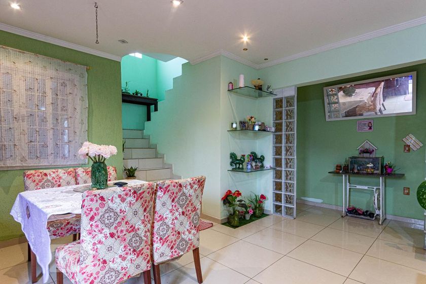 Casa, 4 quartos, 355 m² - Foto 2