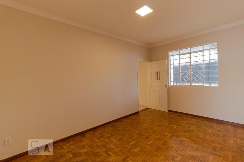 Casa à Venda - Taquaral, 3 Quartos,  200 m2 em , Campinas - sp | SoloBR