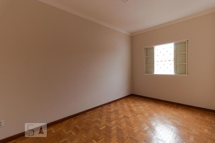 Casa à Venda - Taquaral, 3 Quartos,  200 m2 em , Campinas - sp | SoloBR