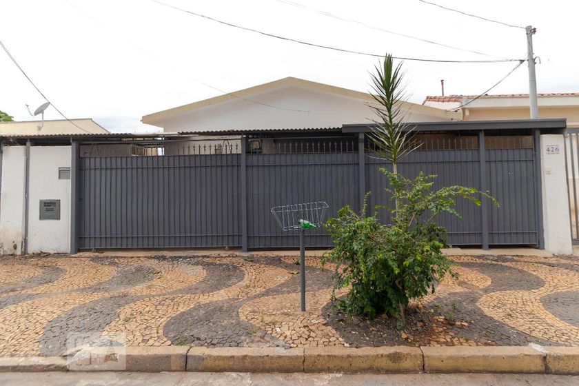 Casa à Venda - Taquaral, 3 Quartos,  200 m2 em , Campinas - sp | SoloBR