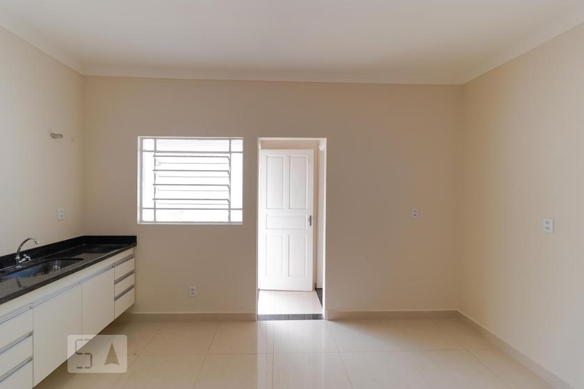 Casa à Venda - Taquaral, 3 Quartos,  200 m2 em , Campinas - sp | SoloBR