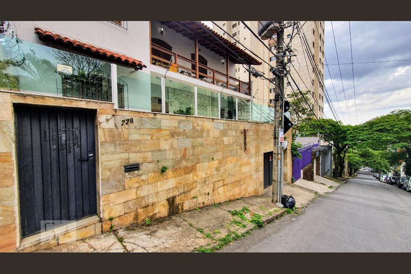 Casa Rua Mar de Espanha, Belo Horizonte, Santo Antônio