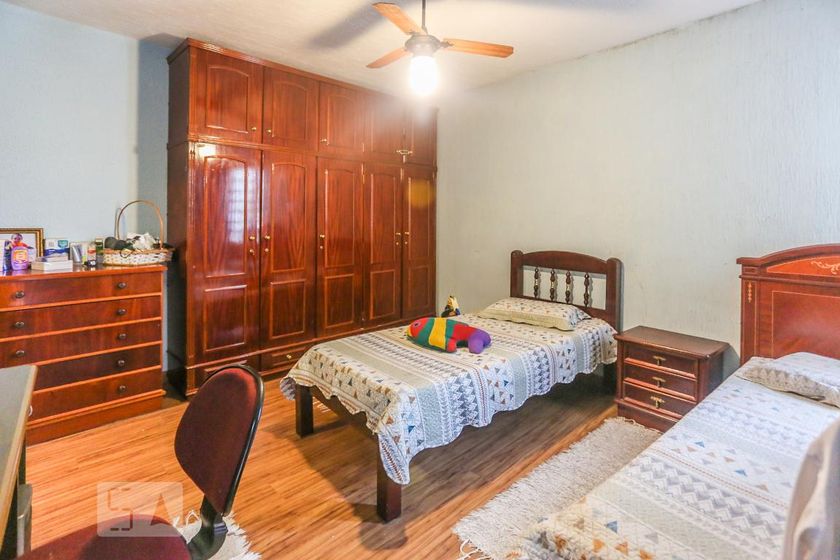 Casa, 3 quartos, 245 m² - Foto 22