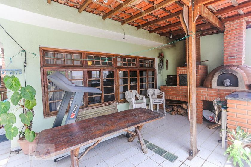 Casa, 3 quartos, 245 m² - Foto 47