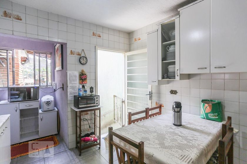 Casa, 3 quartos, 245 m² - Foto 38