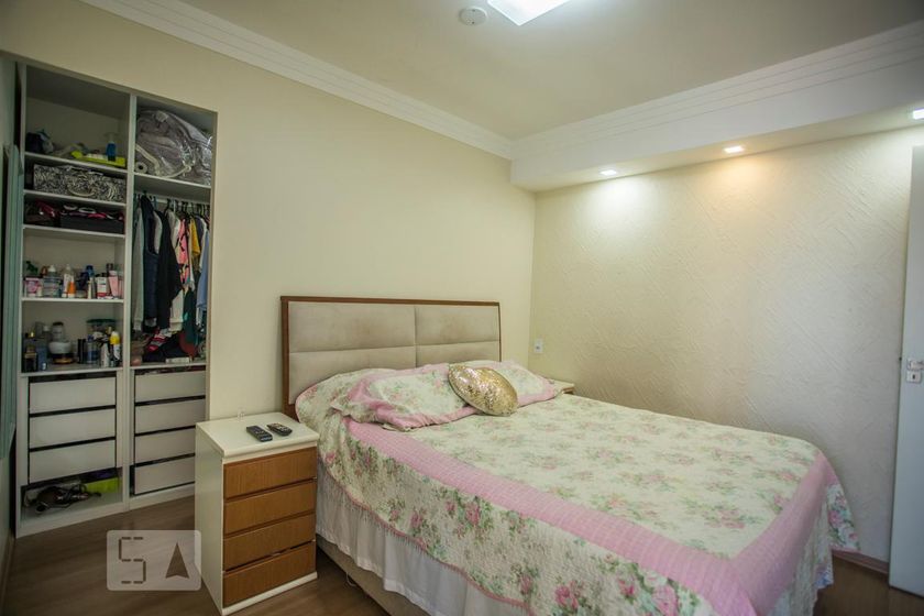 Casa, 3 quartos, 240 m² - Foto 43