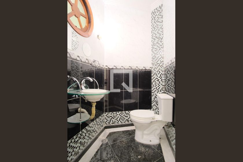 Casa, 8 quartos, 300 m² - Foto 38