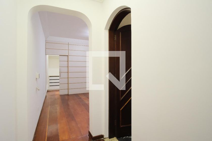 Casa, 8 quartos, 300 m² - Foto 52